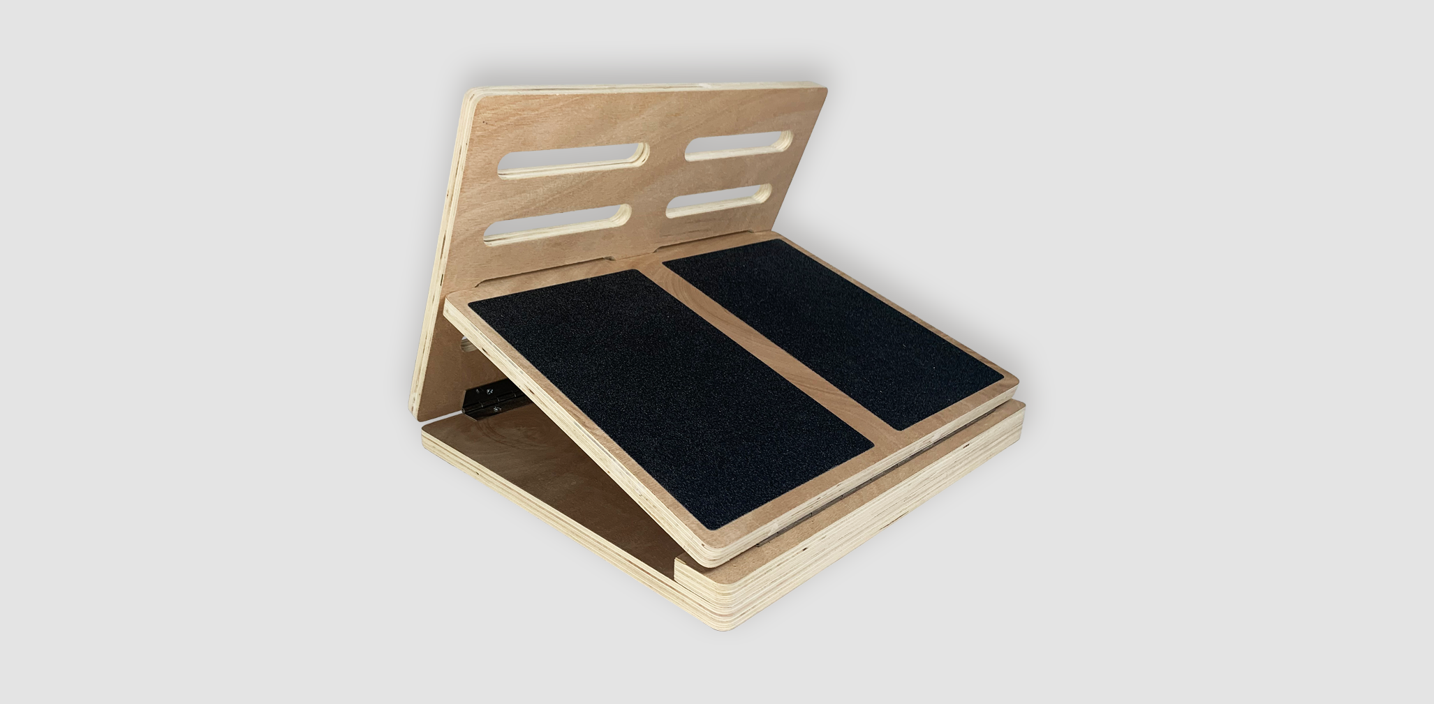 Adjustable wooden incline board